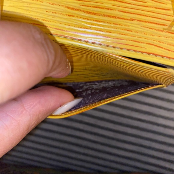 LV wallet - Picture 8 of 11